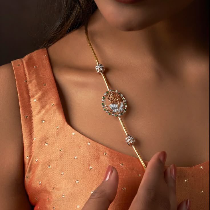 Mogappu chain and thali chain