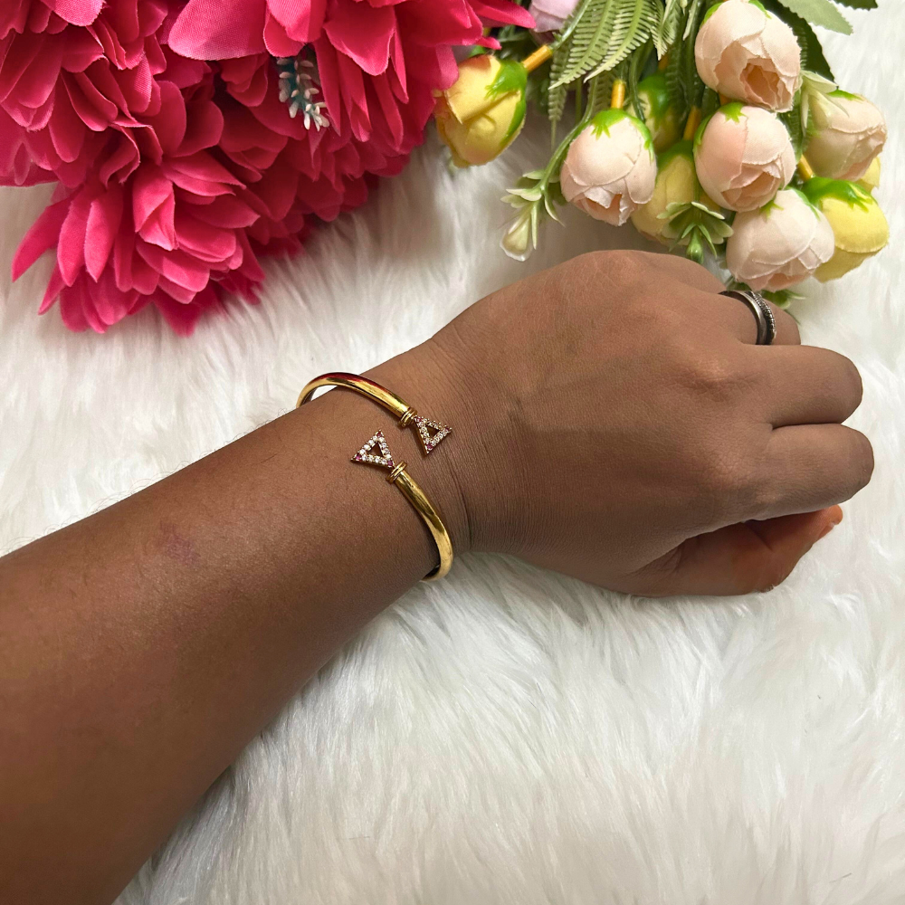 Golden Twin Triangle Arrow Cuff Bracelet