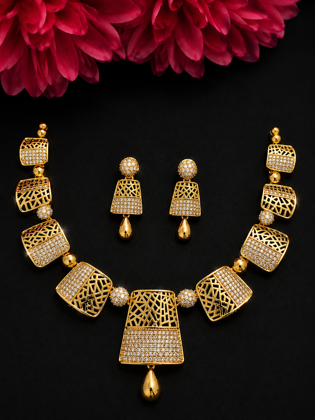 Diamond Weave Necklace