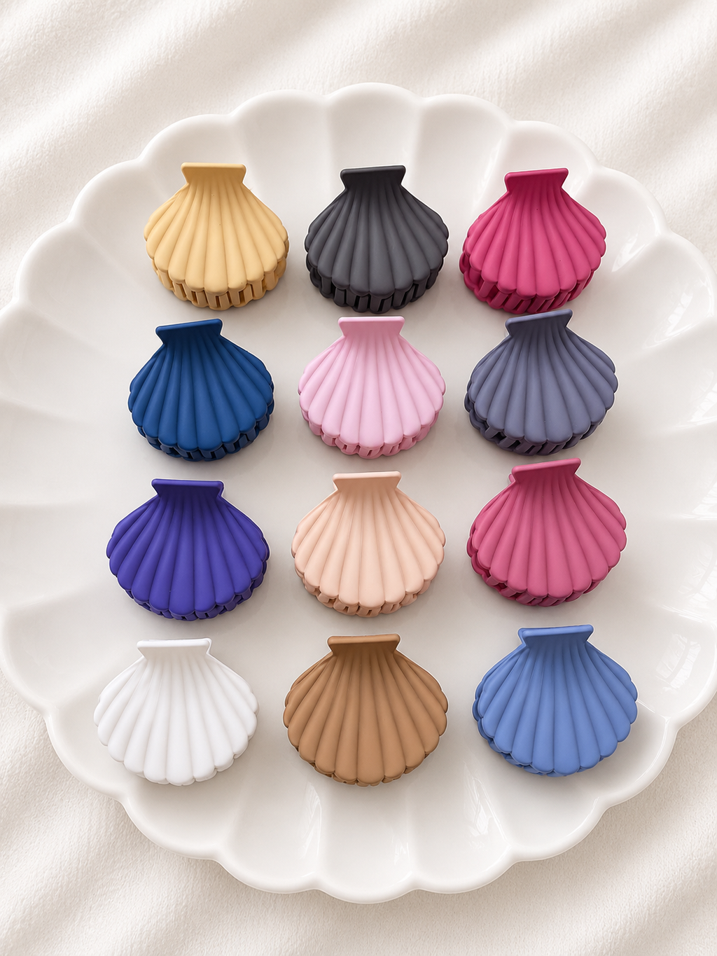 Seashell Glow Hair Claw Clip