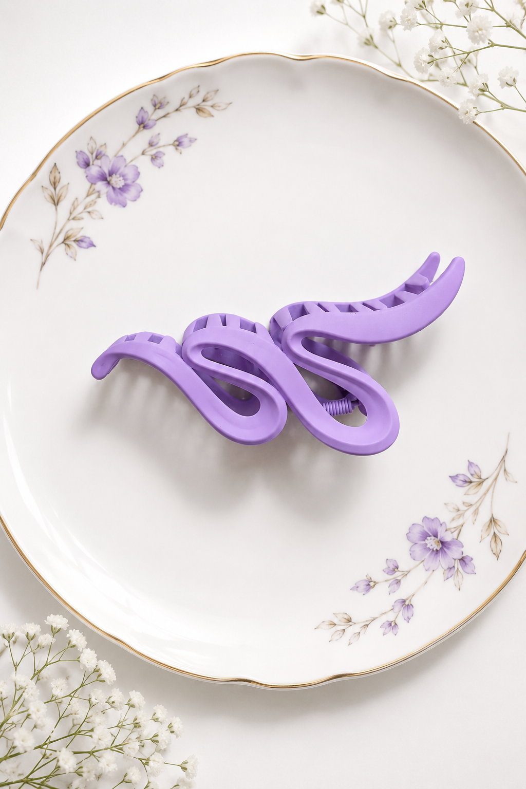 Butter Wave Hair Claw Clip
