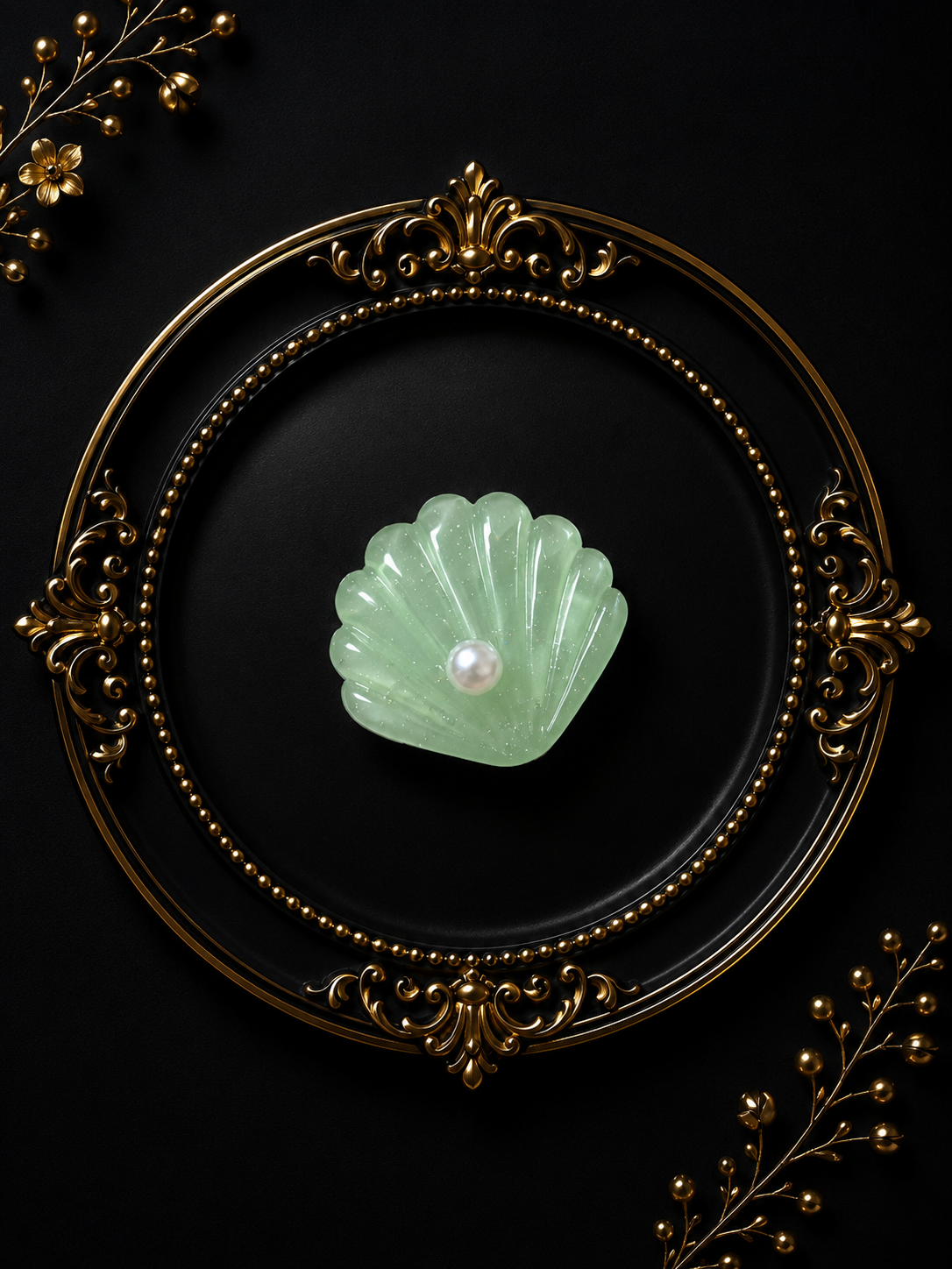 Pearl Shell Hair Claw ⭐