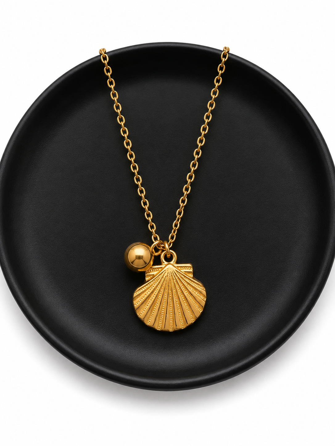 Golden Shell Charm Chain
