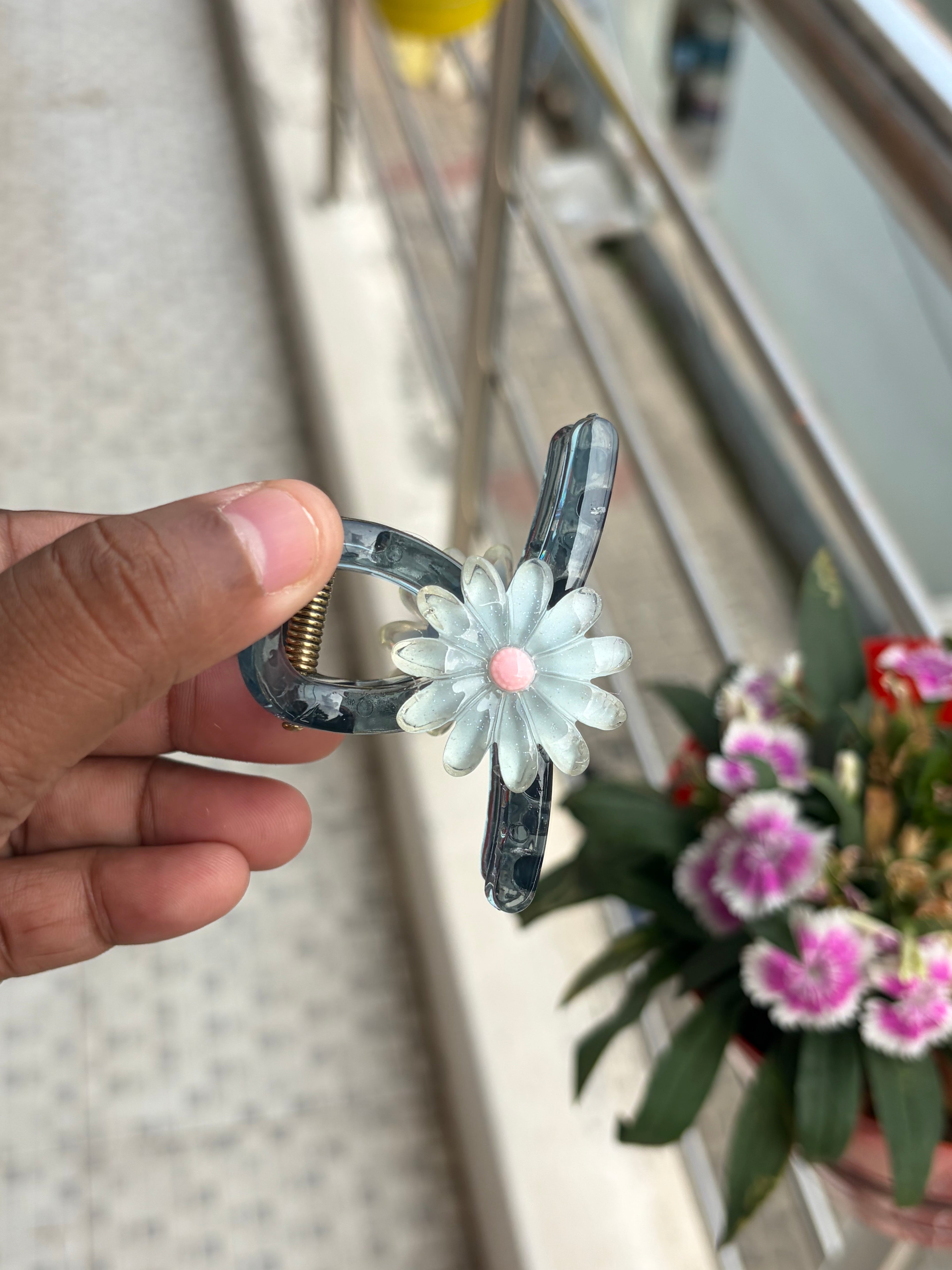 Korean Daisy Flower Hair Clip