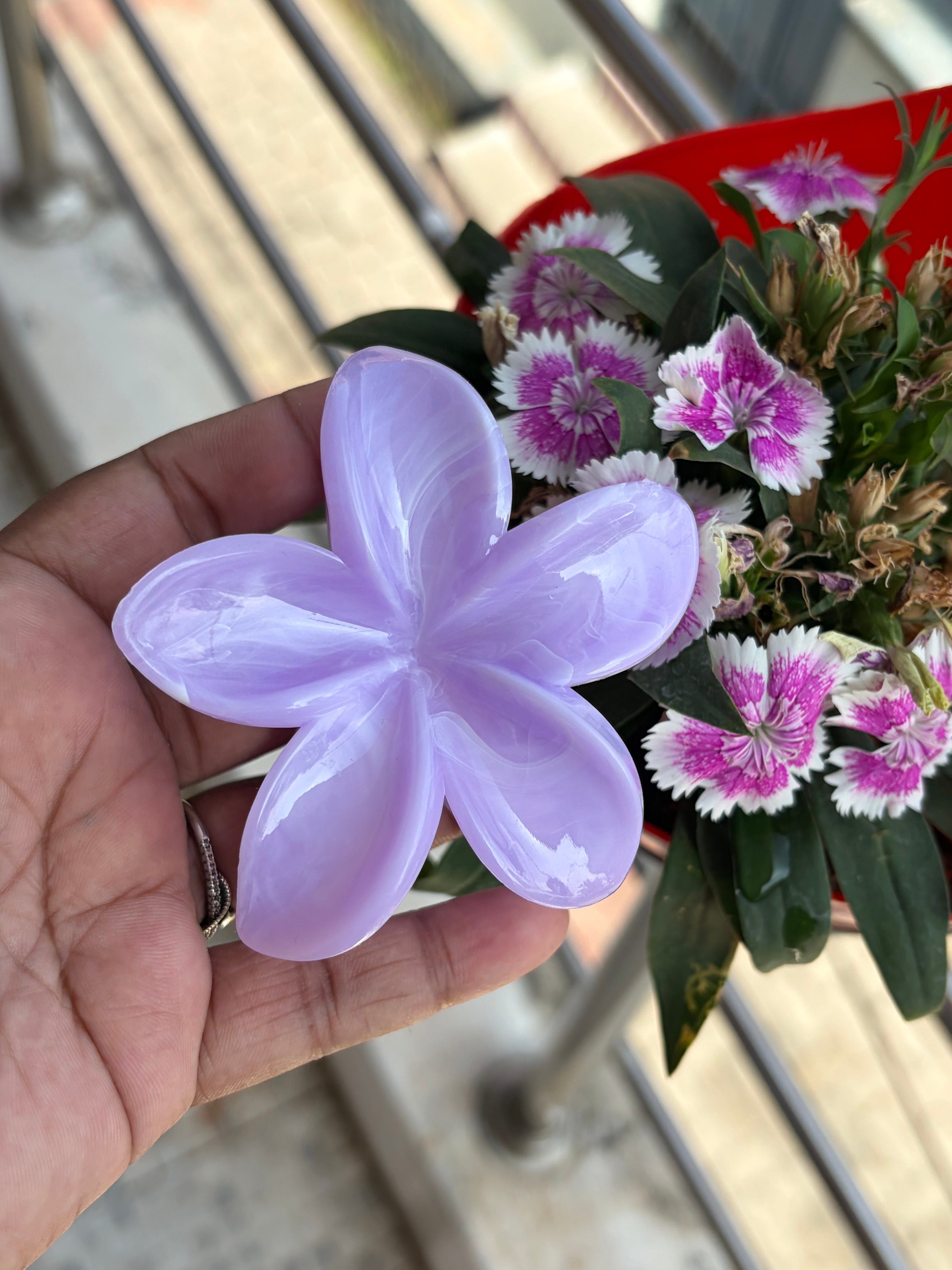 Purple  Marble Flower Hair Clip 🌸