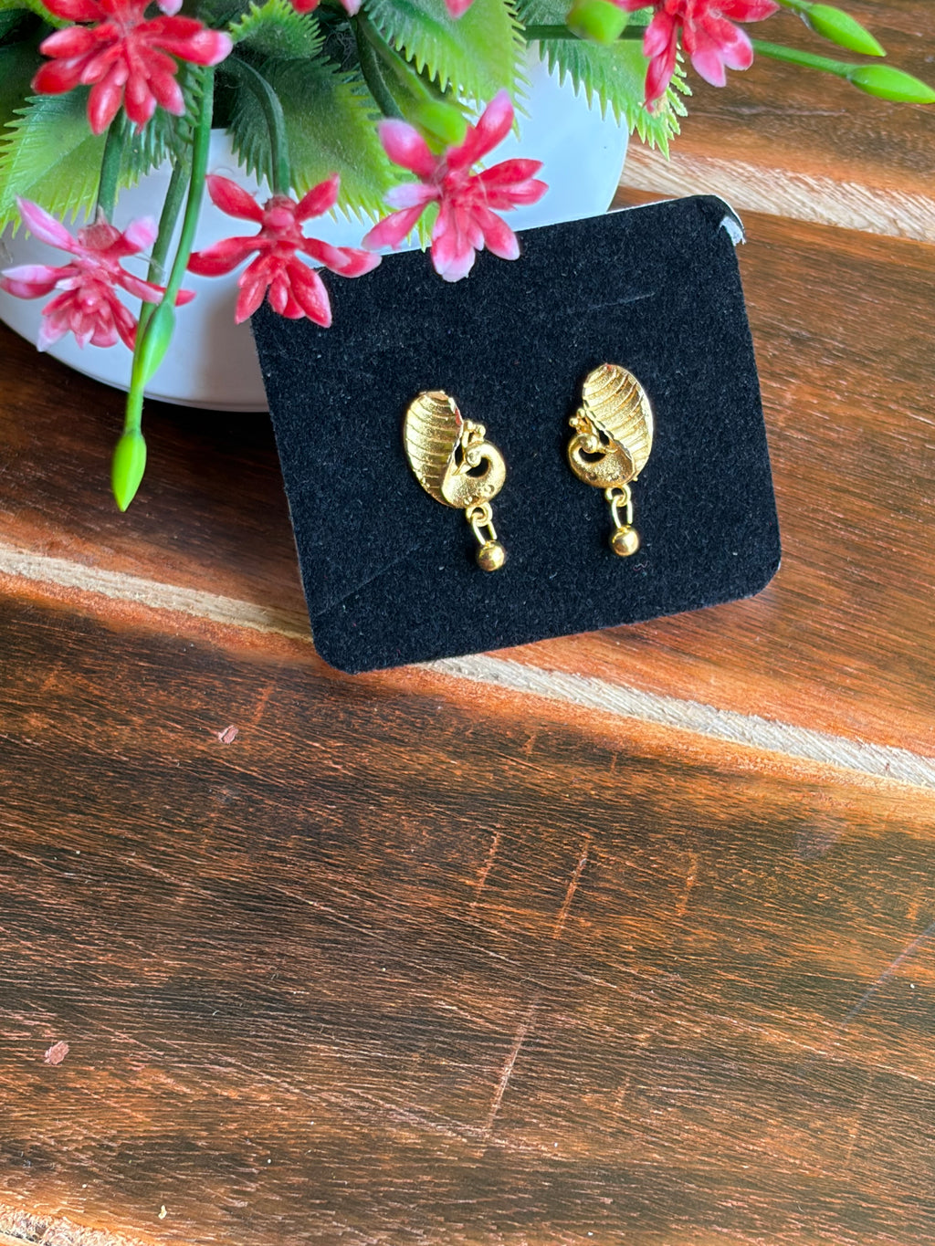 Elegant Peacock Leaf Drop Earrings