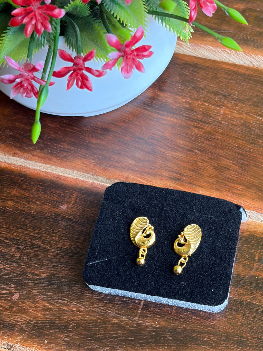 Elegant Peacock Leaf Drop Earrings