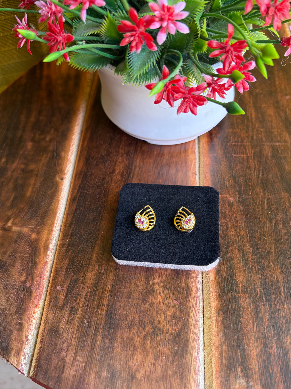Elegant Pink Stone Teardrop Stud Earrings