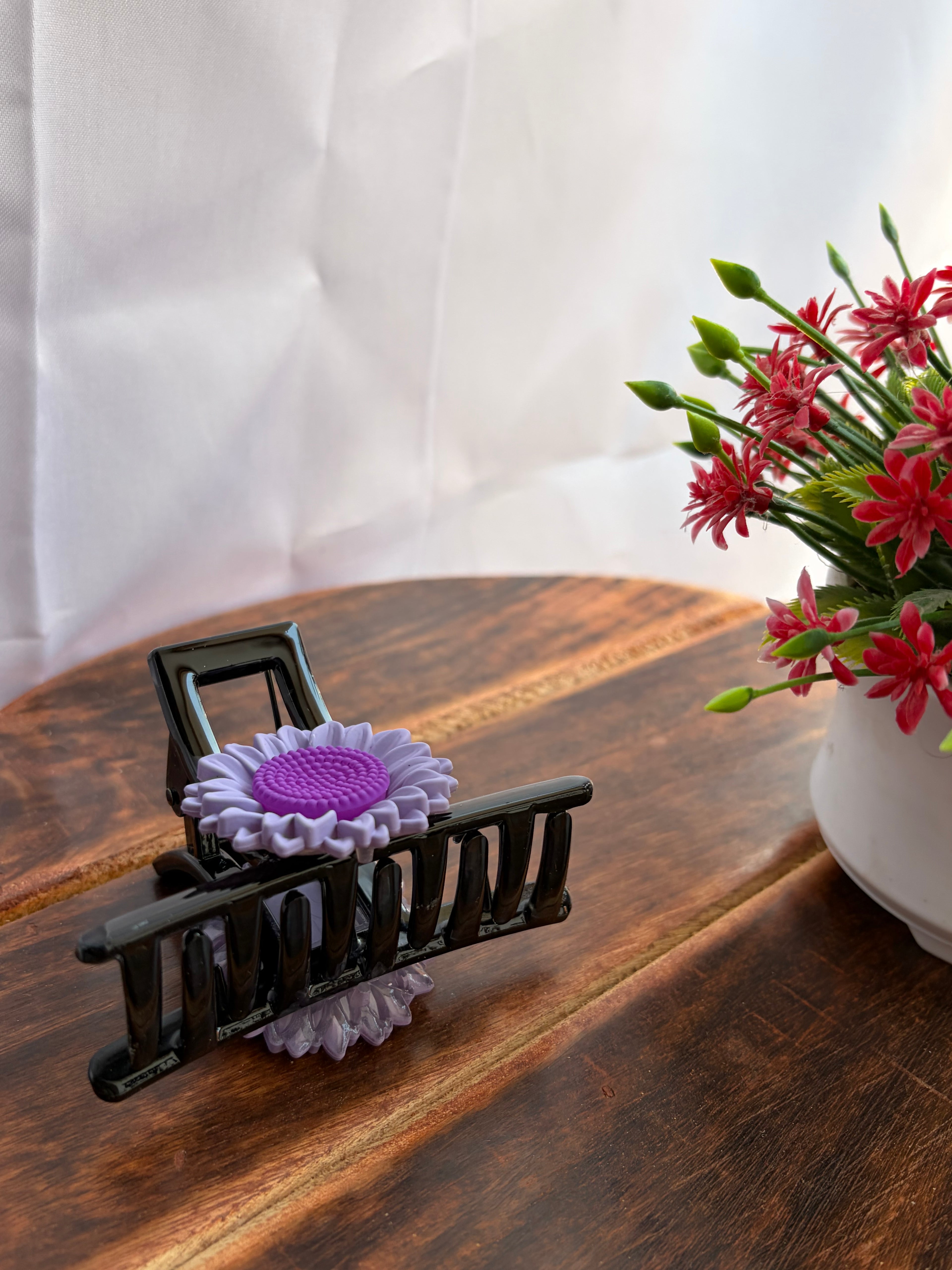 Lavender Bloom Daisy Hair Claw Clip
