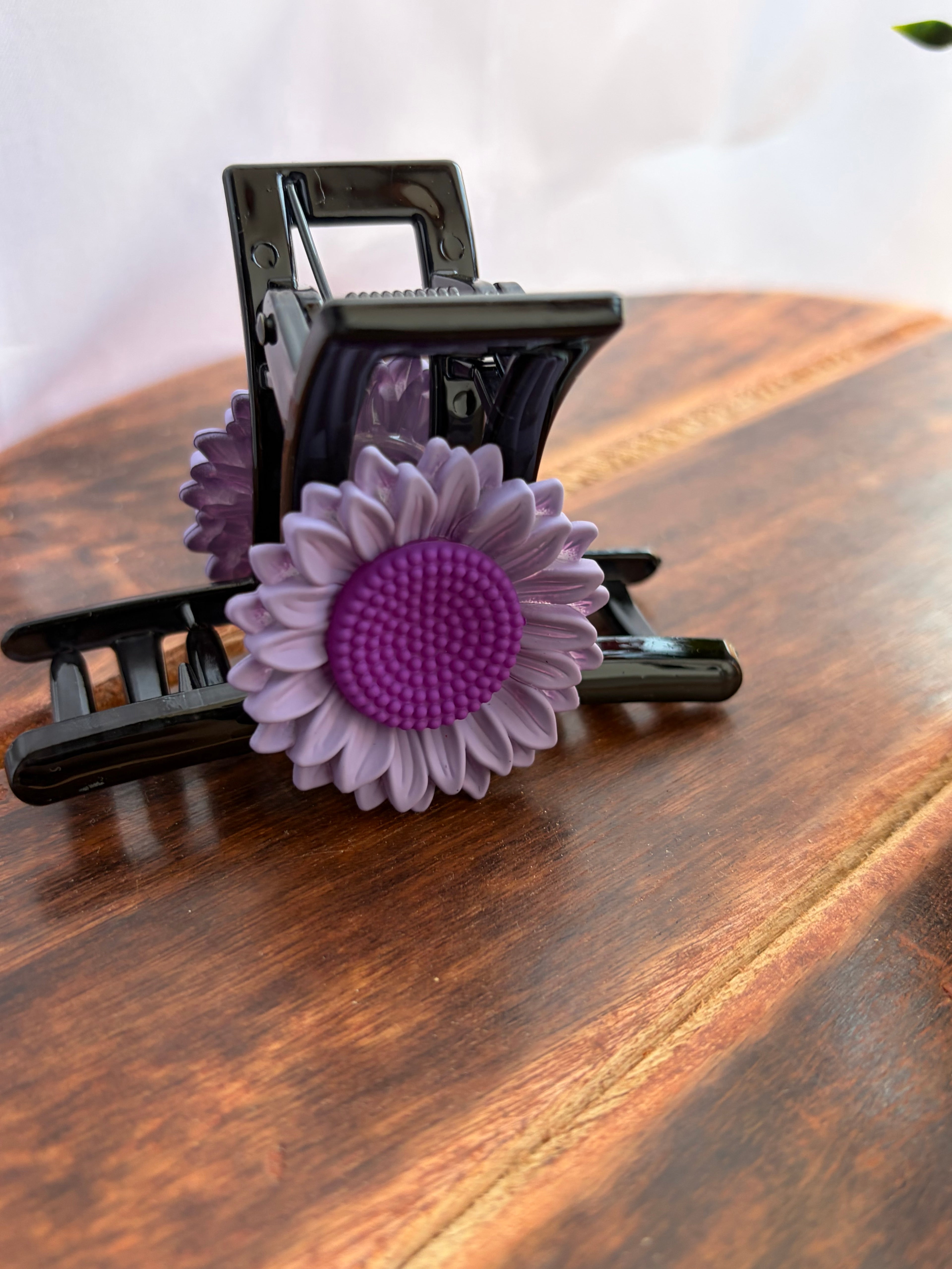 Lavender Bloom Daisy Hair Claw Clip