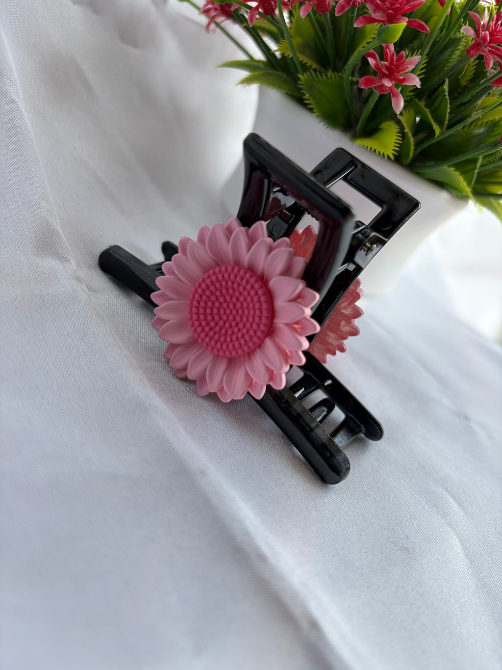 Blush Bloom Floral Claw Clip