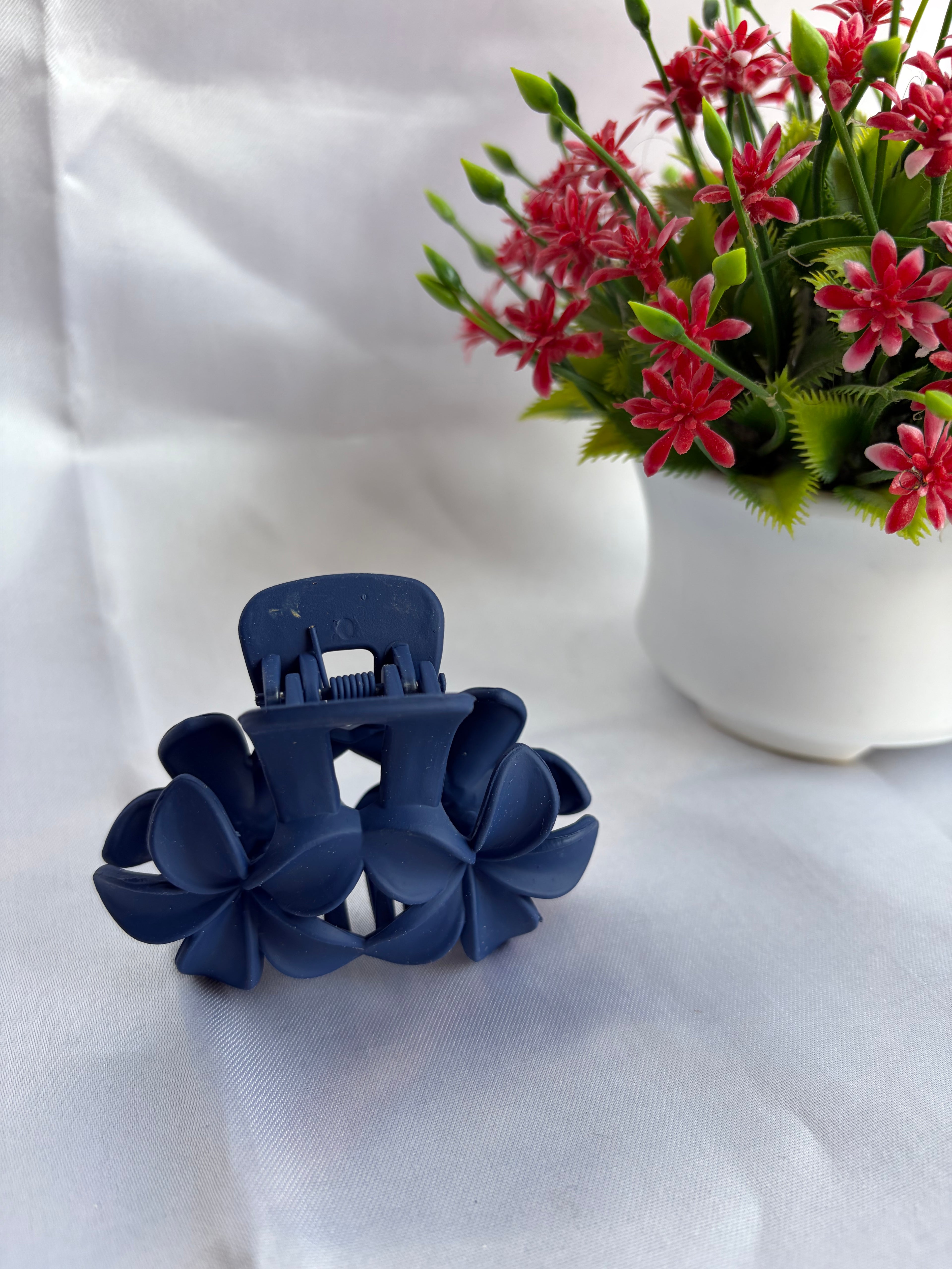 BLUE Bloom Hair Claw Clip