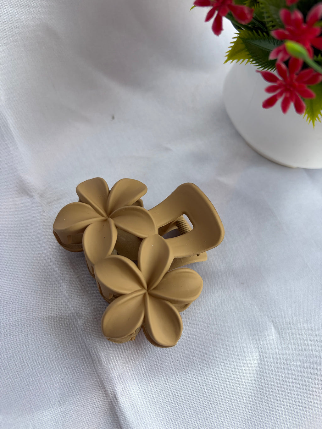 Nude Blossom Hair Claw Clip