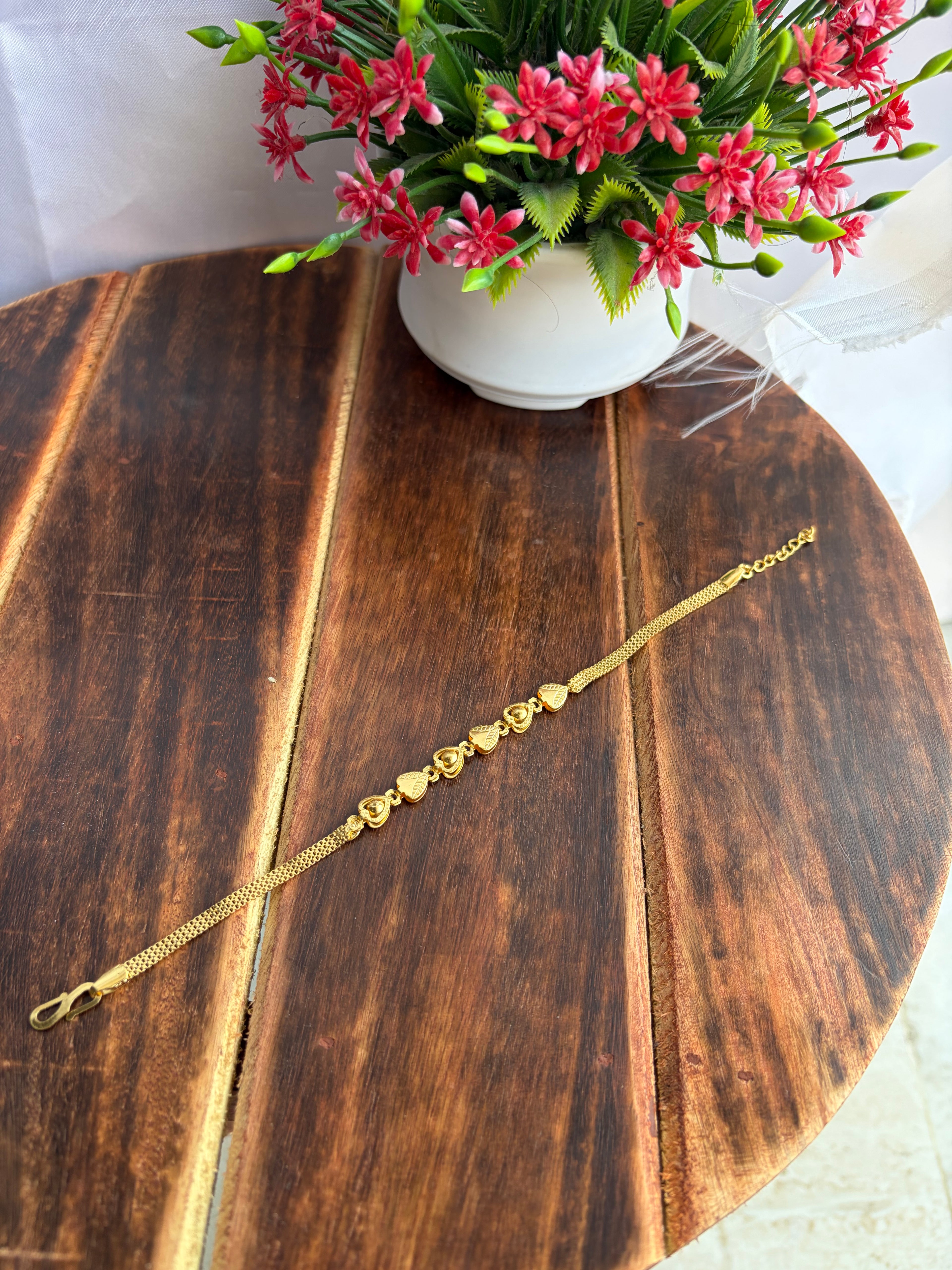 Dual Pattern Leaf & Bead Gold Bracelet