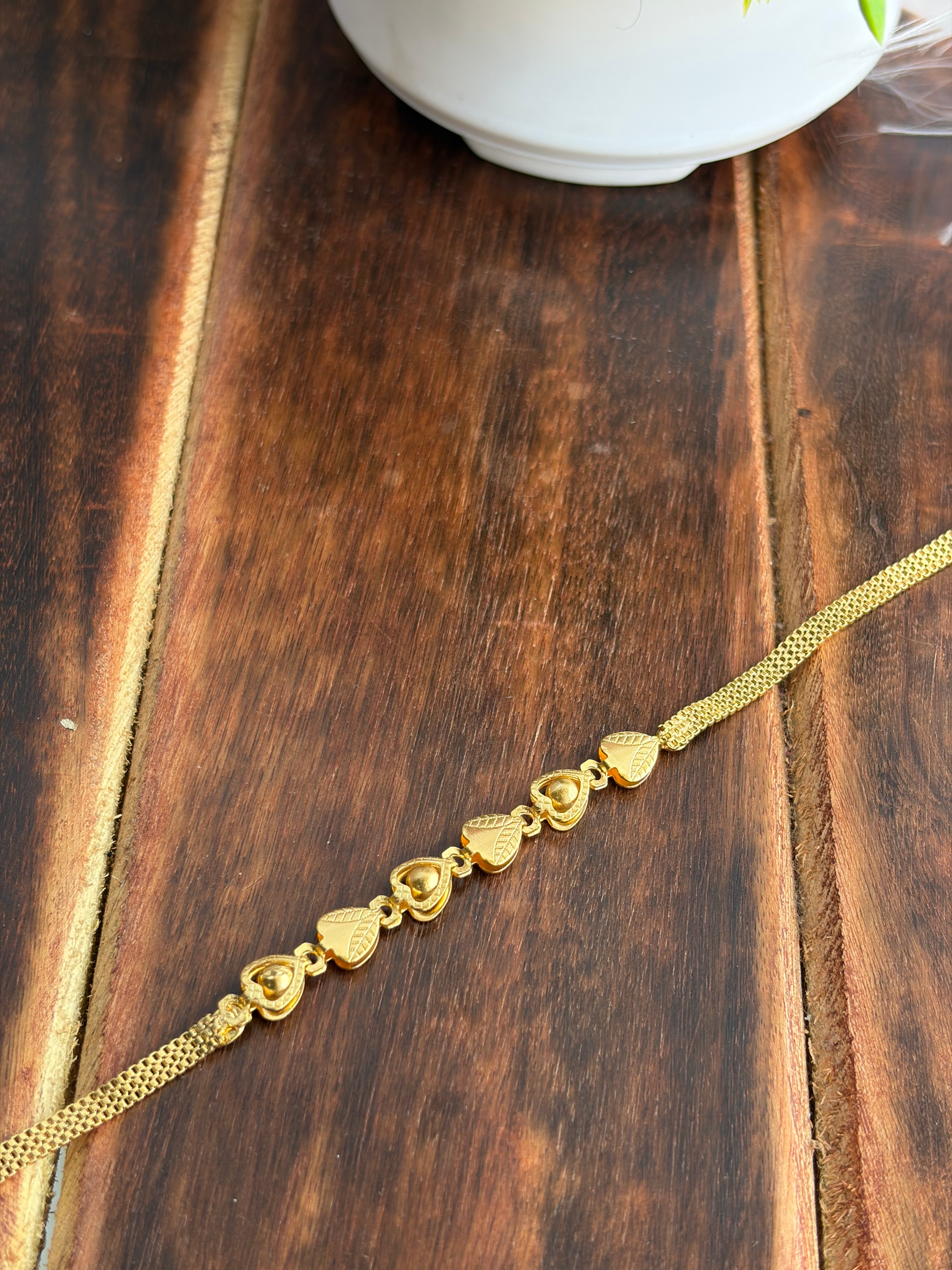 Dual Pattern Leaf & Bead Gold Bracelet