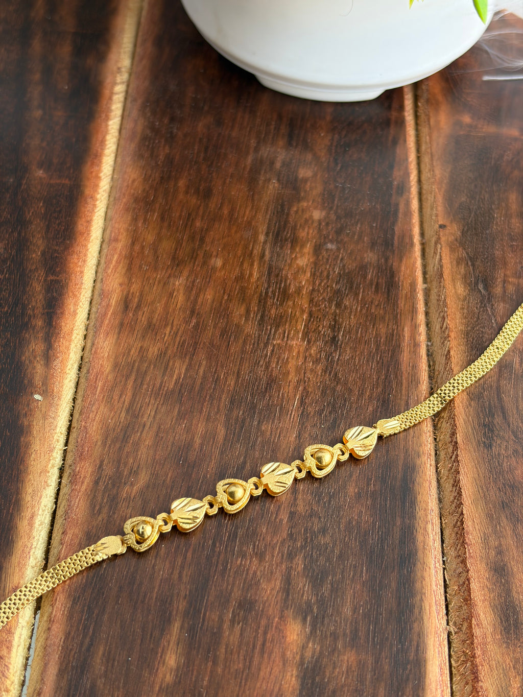 Dual Pattern Leaf & Bead Gold Bracelet