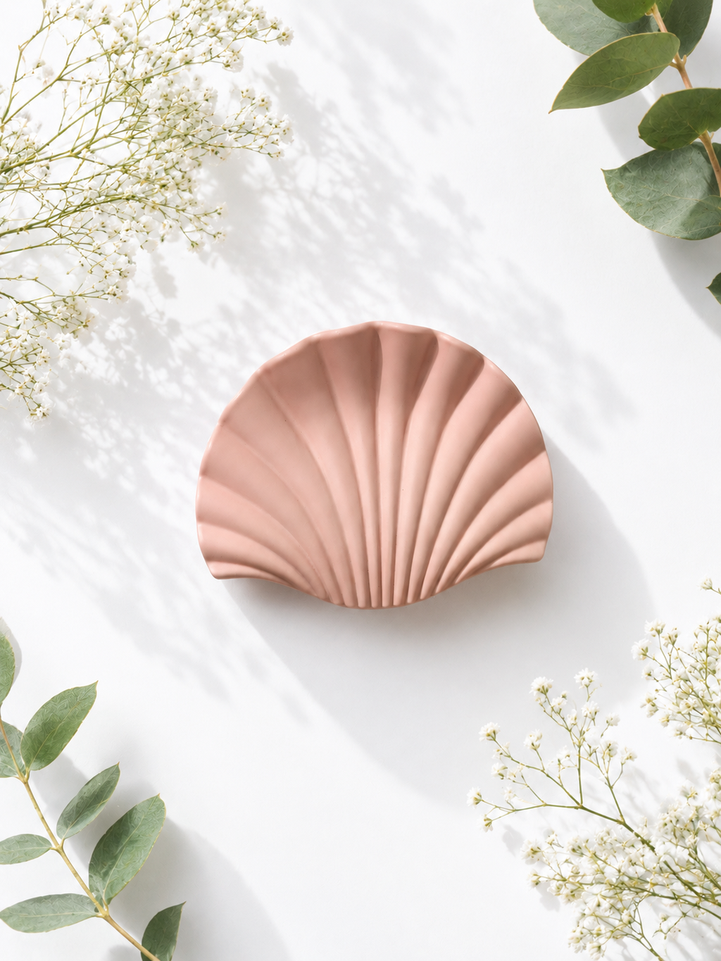 Aurora Shell Claw Clip