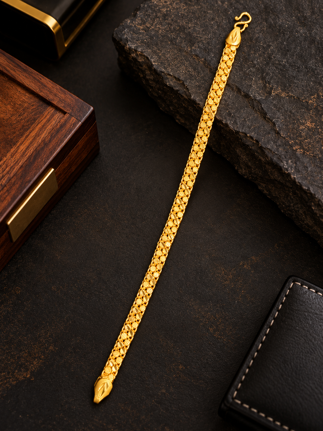 Vetri Gold Bracelet
