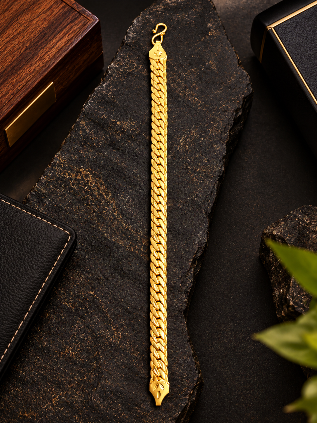 Theeran Gold Bracelet