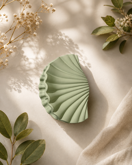 Aurora Shell Claw Clip