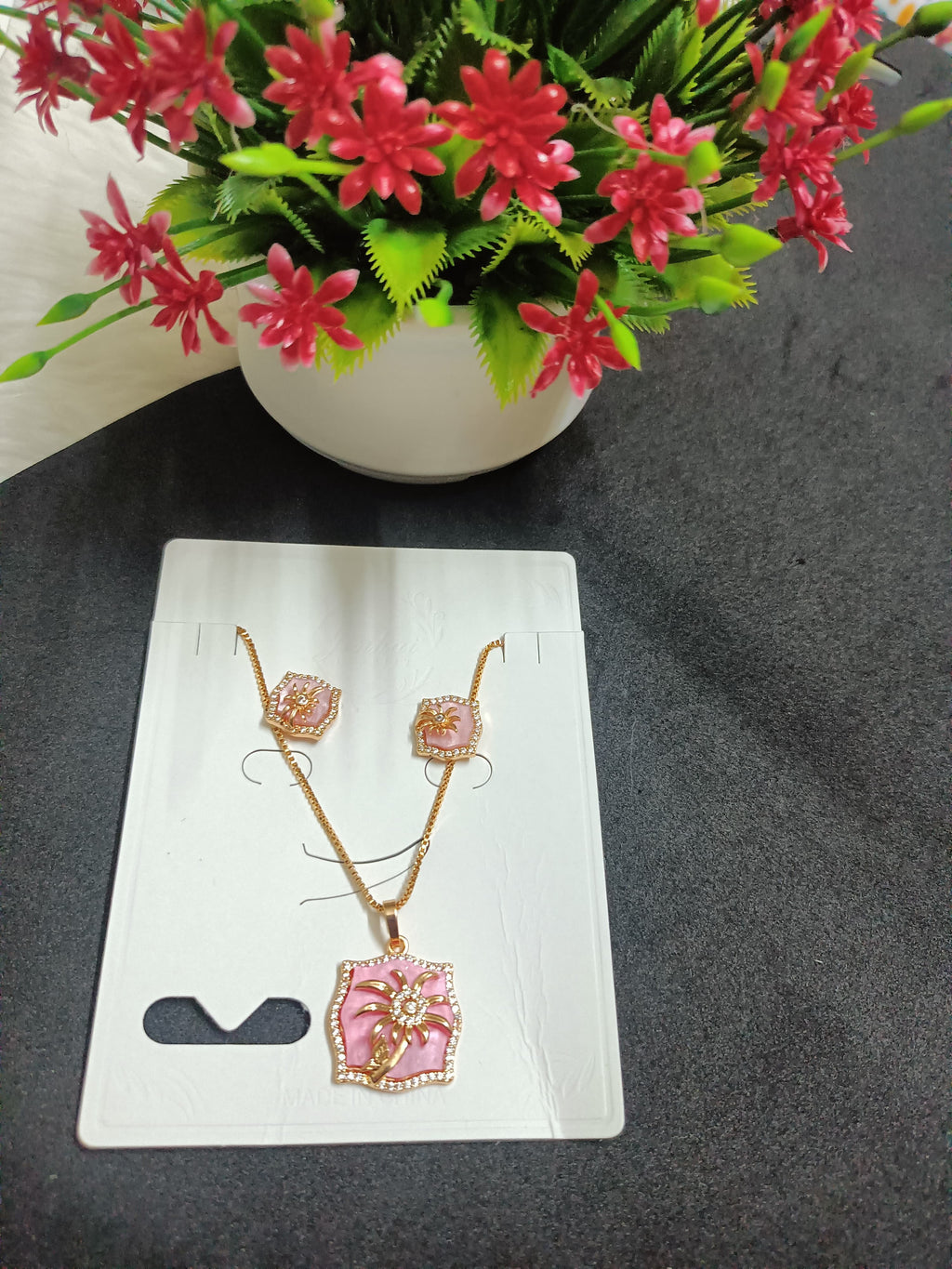 ✨ Blush Royale Necklace Set