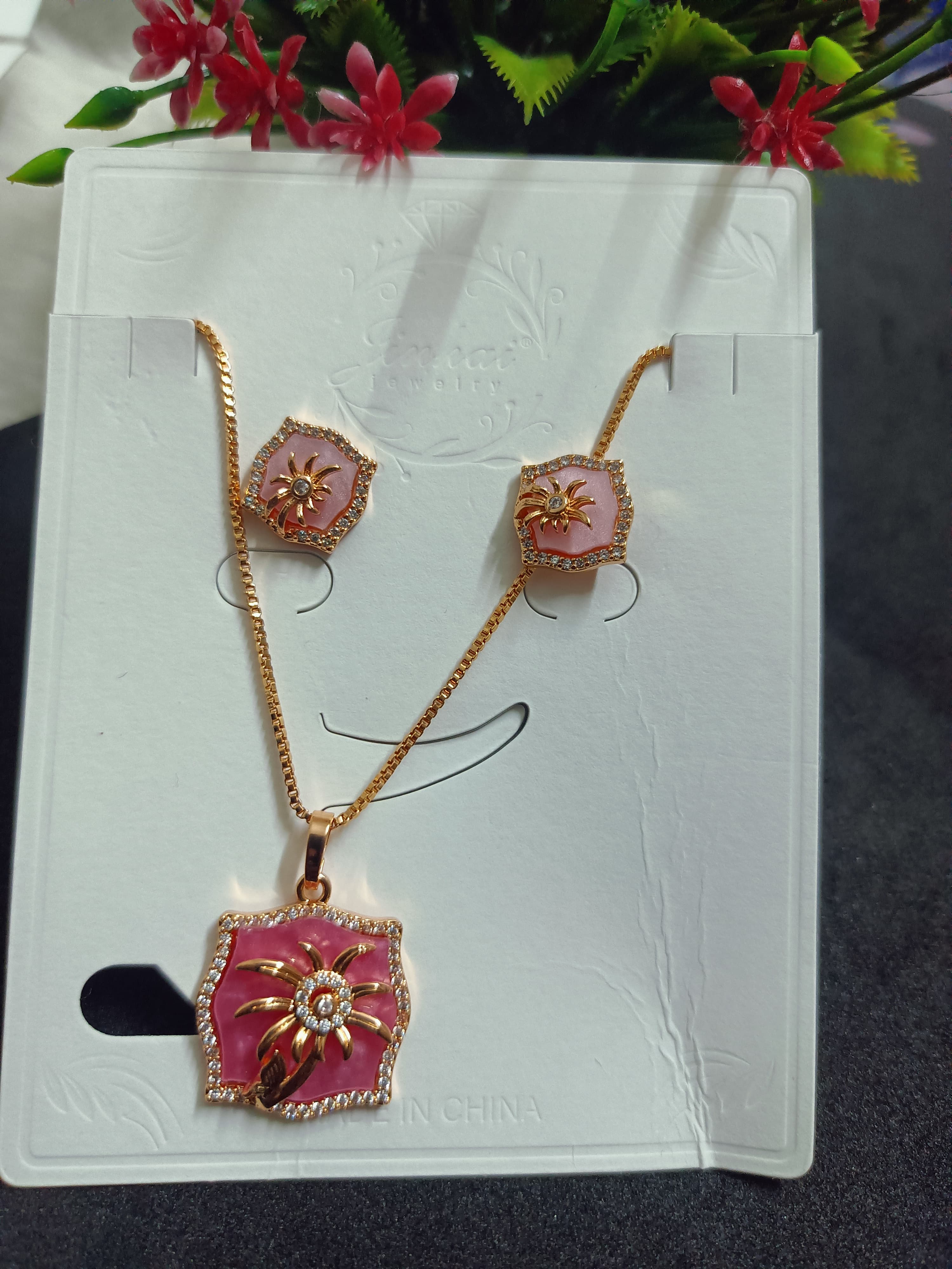 ✨ Blush Royale Necklace Set