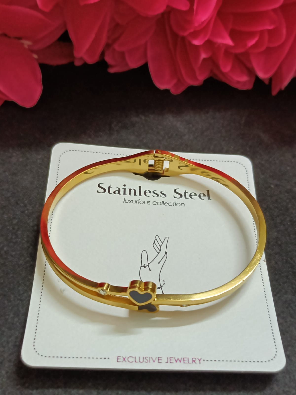 Gold Finish Heart Charm Bracelet